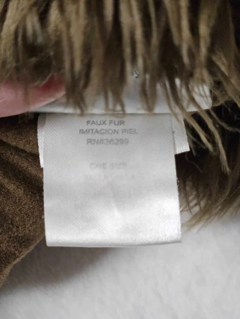 Disney Star Wars Chewbacca Unisex Hat Plush Faux Fur Costume Ear Flaps Cosplay